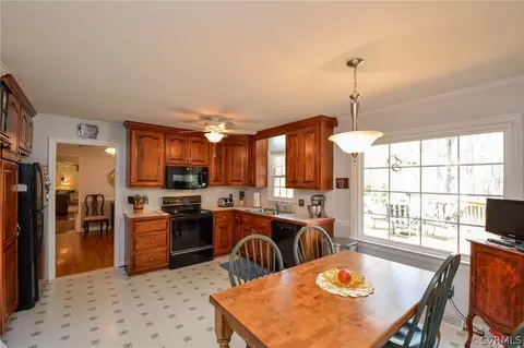 14010 Chepstow Rd, Midlothian, VA 23113 photo 12