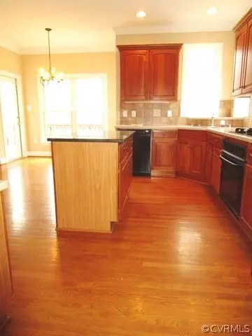 2928 Stone Creek Dr, Sandy Hook, VA 23153 photo 4