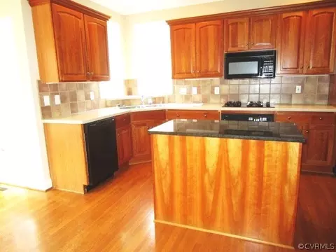 2928 Stone Creek Dr, Sandy Hook, VA 23153 photo 3