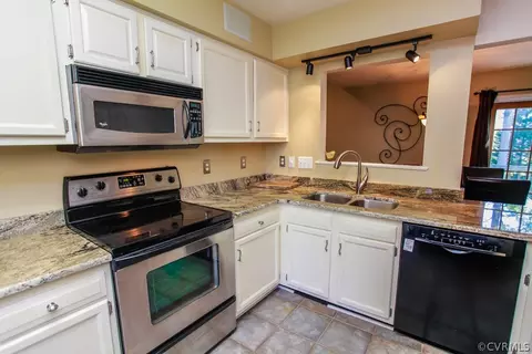 6331 Harbourside Dr, Midlothian, VA 23112 photo 7