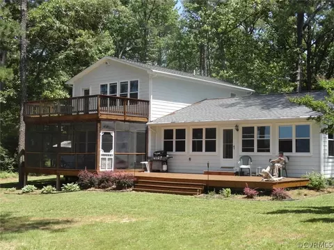 559 Dillin Dr, Lancaster, VA 22503 photo 4