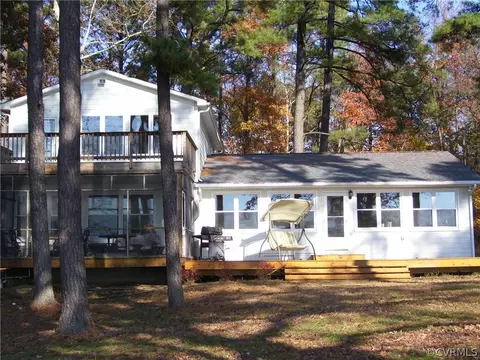 559 Dillin Dr, Lancaster, VA 22503 photo 5