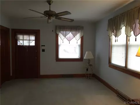 109 Clifton St, Hampton, VA 23661 photo 8