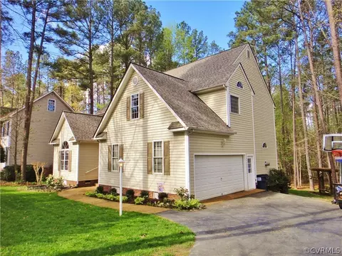 5424 Houndmaster Rd, Midlothian, VA 23112 photo 2