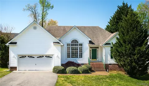 6548 St Cecelia Dr, Midlothian, VA 23112 photo 1