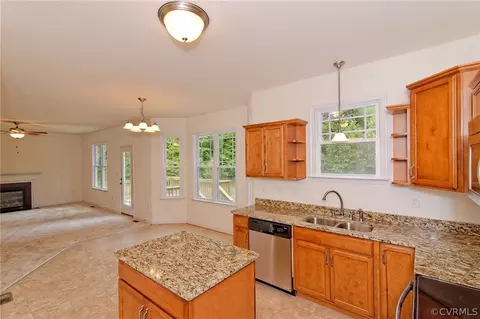 3025 Barnack Rd, Midlothian, VA 23112 photo 14