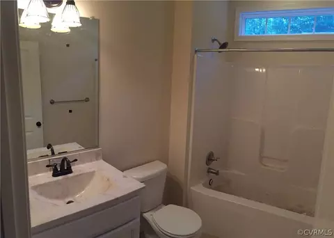6005 Tara Dr, Sutherland, VA 23885 photo 9