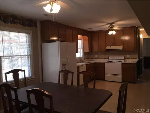 6536 Wyncote Ave, Gloucester, VA 23061 photo 2