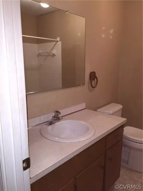 6536 Wyncote Ave, Gloucester, VA 23061 photo 7