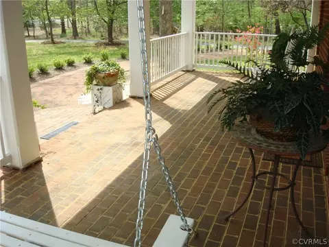 19700 Ahern Rd, Moseley, VA 23120 photo 4