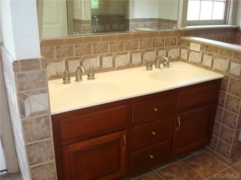 19700 Ahern Rd, Moseley, VA 23120 photo 31