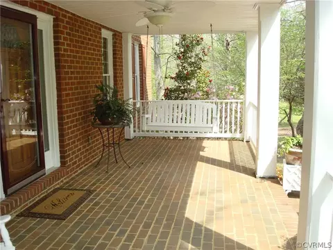 19700 Ahern Rd, Moseley, VA 23120 photo 5