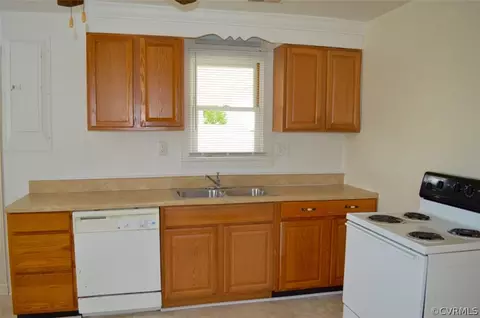 1127 E 16th St, Richmond, VA 23224 photo 3