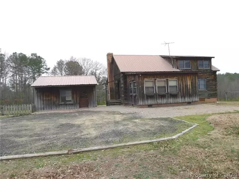 2451 Nutter Trl, Saluda, VA 23149 photo 1