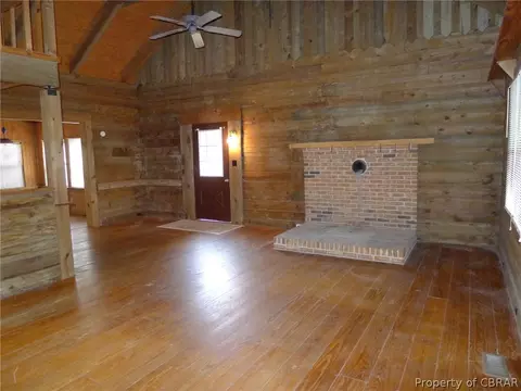 2451 Nutter Trl, Saluda, VA 23149 photo 3