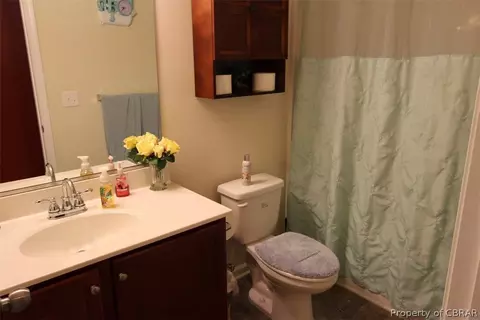 8386 Patrick Henry Way, Gloucester, VA 23061 photo 12