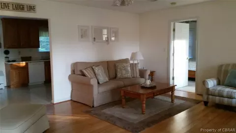4350 Valley Front Ln, Gloucester, VA 23061 photo 8