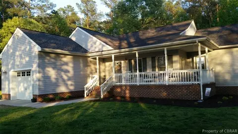 4350 Valley Front Ln, Gloucester, VA 23061 photo 11