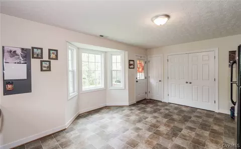 286 Devonshire Dr, Aylett, VA 23009 photo 9