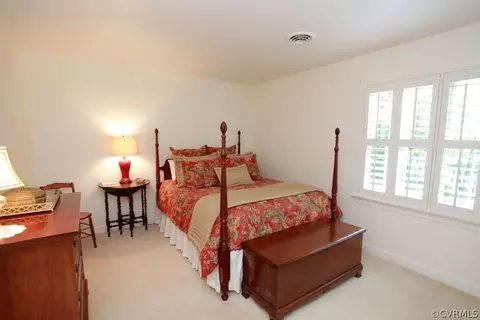 2321 Corner Rock Rd, Midlothian, VA 23113 photo 14