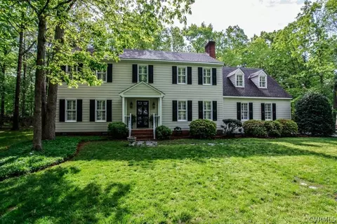 2321 Corner Rock Rd, Midlothian, VA 23113 photo 1