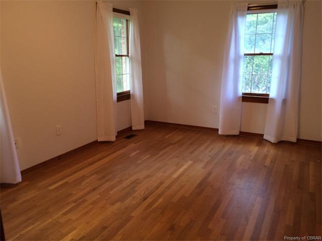1498 Riverview St, Gloucester Point, VA 23062 photo 12