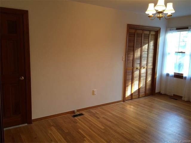1498 Riverview St, Gloucester Point, VA 23062 photo 17