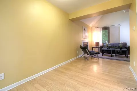 3100 Speeks Dr, Midlothian, VA 23112 photo 15