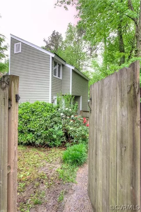 3100 Speeks Dr, Midlothian, VA 23112 photo 26