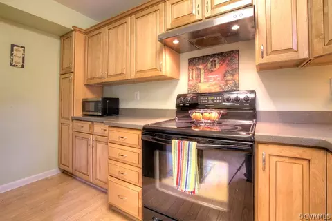 3100 Speeks Dr, Midlothian, VA 23112 photo 13