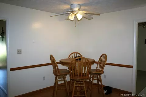 4574 Mallard Dr, Gloucester, VA 23061 photo 5