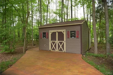 10960 Pegwell Dr, Midlothian, VA 23113 photo 24