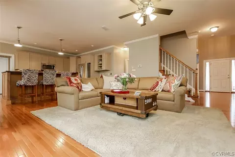 1037 Kingham Dr, Midlothian, VA 23114 photo 12