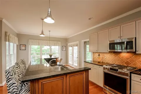 1037 Kingham Dr, Midlothian, VA 23114 photo 14