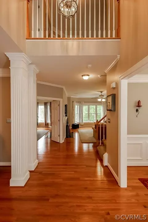 1037 Kingham Dr, Midlothian, VA 23114 photo 3