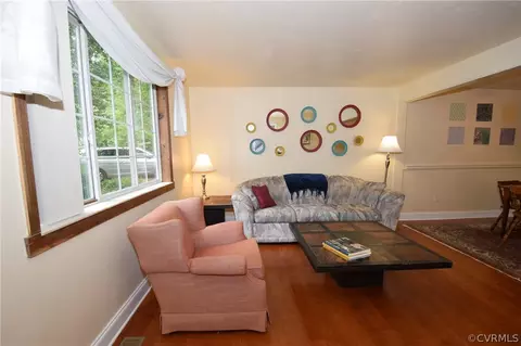 13215 Gate Post Ct, Midlothian, VA 23112 photo 2