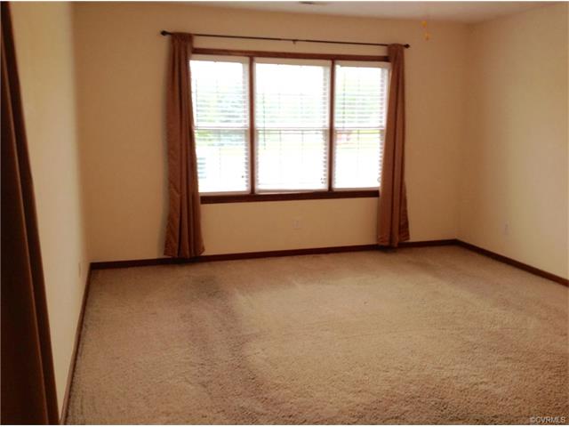 3237 Pinefields Dr, Henrico, VA 23231 photo 5