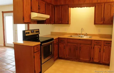 3306 Pine Grove Rd, Gloucester, VA 23061 photo 7