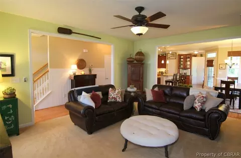 6589 Clayton Ct, Gloucester, VA 23061 photo 14