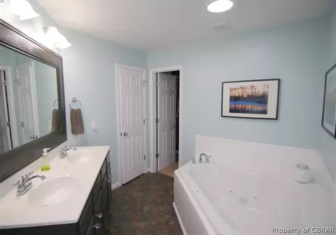 6589 Clayton Ct, Gloucester, VA 23061 photo 21