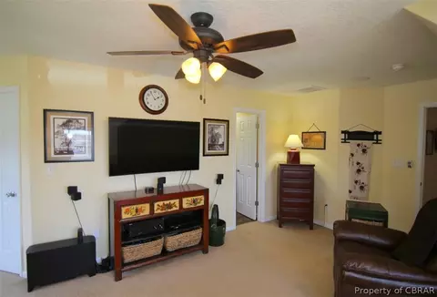 6589 Clayton Ct, Gloucester, VA 23061 photo 31