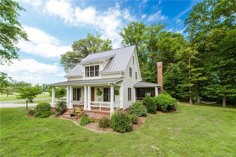 255 Cedar Pointe Dr, Weems, VA 22576 photo 2