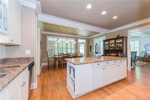 255 Cedar Pointe Dr, Weems, VA 22576 photo 16
