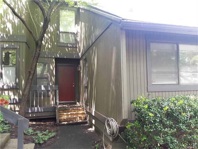 11912 W Briar Patch Dr, Midlothian, VA 23113 photo 1