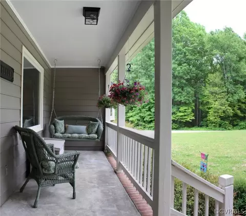 5600 Pine Fork Rd, Quinton, VA 23141 photo 5