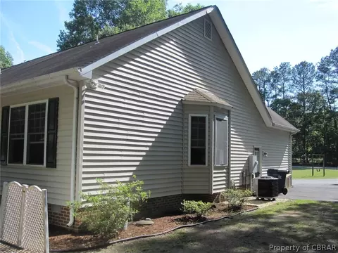 8513 Woodhaven Dr, Gloucester, VA 23061 photo 26