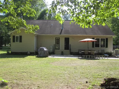 8513 Woodhaven Dr, Gloucester, VA 23061 photo 21