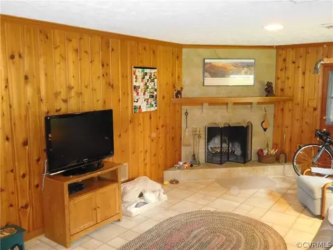 7727 Comanche Dr, Richmond, VA 23225 photo 4