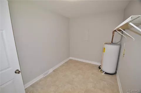 2800 Delfin Rd, Midlothian, VA 23112 photo 8
