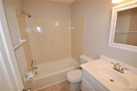 2800 Delfin Rd, Midlothian, VA 23112 photo 14